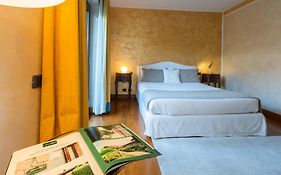 Airport Bea Rooms